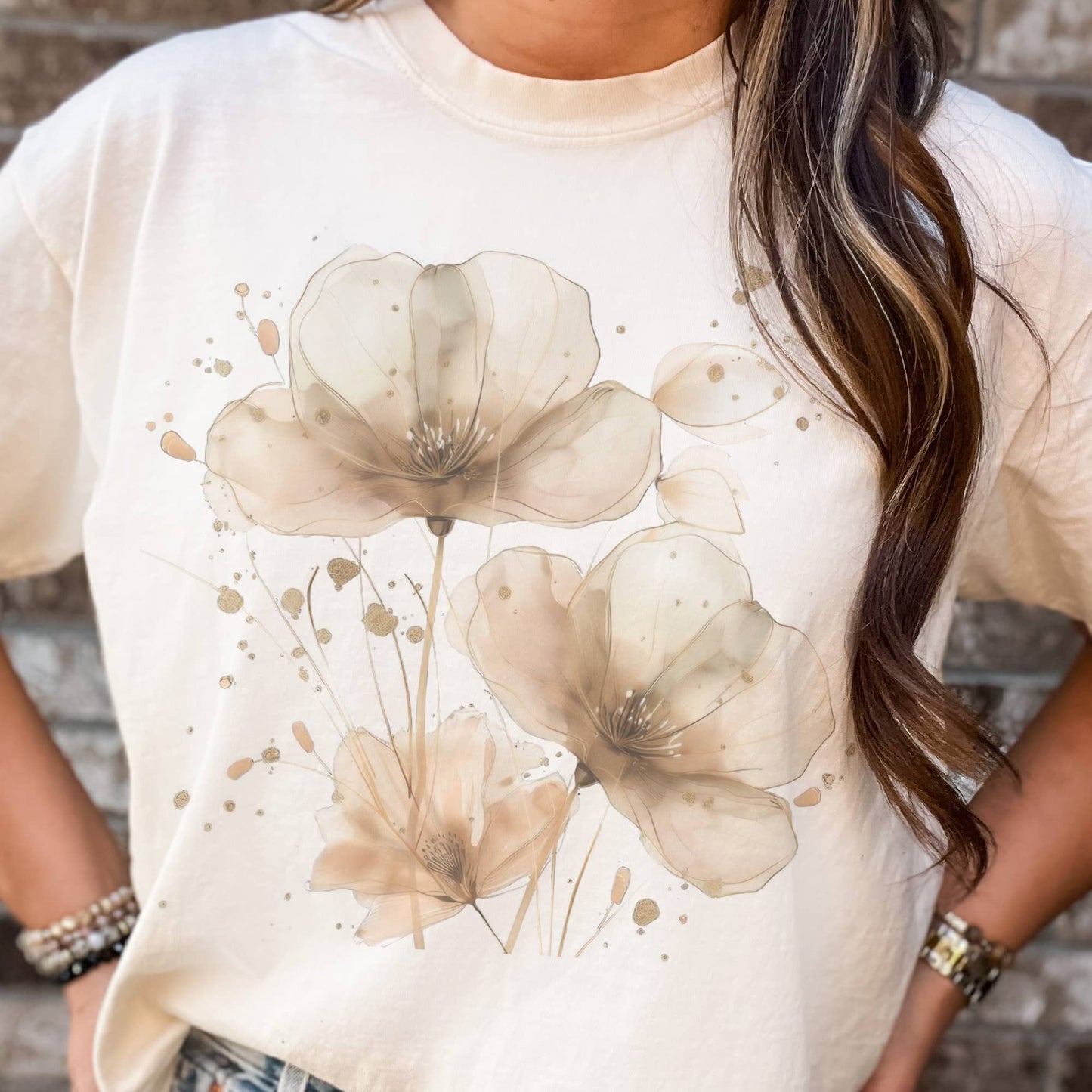 Neutral Floral Graphic T Shirt