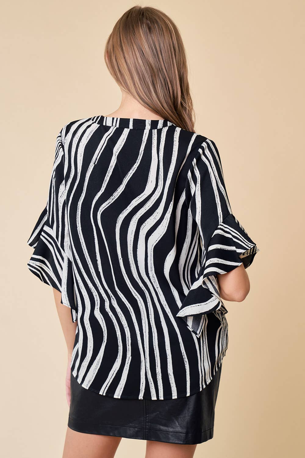 Brush Stroke Printed V Neck Top