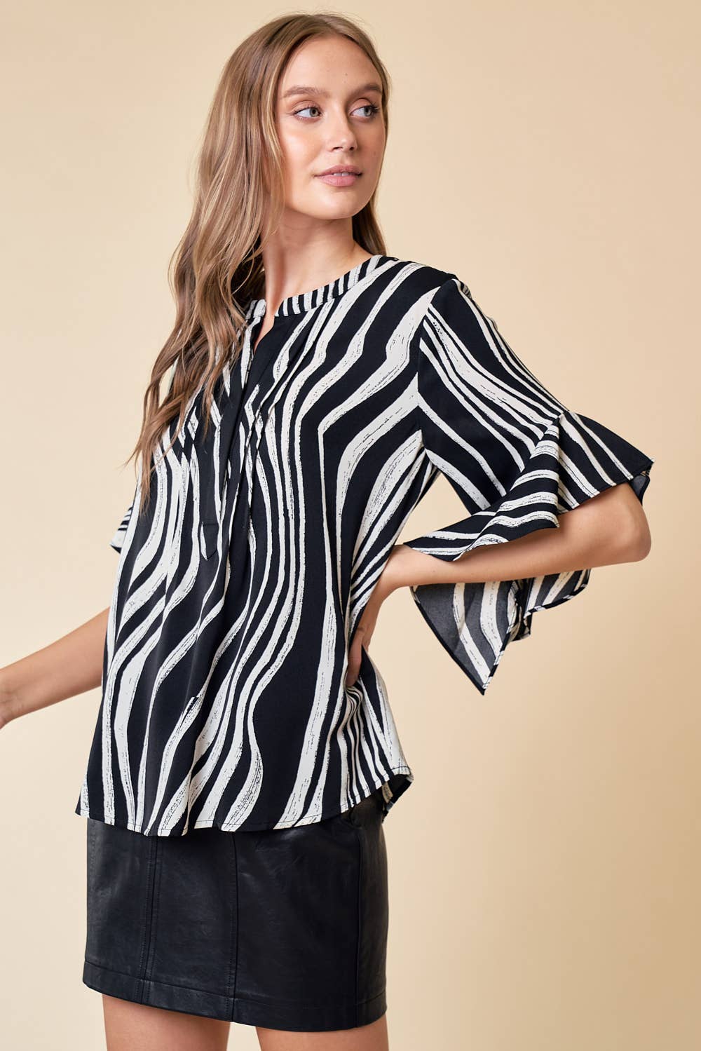 Brush Stroke Printed V Neck Top