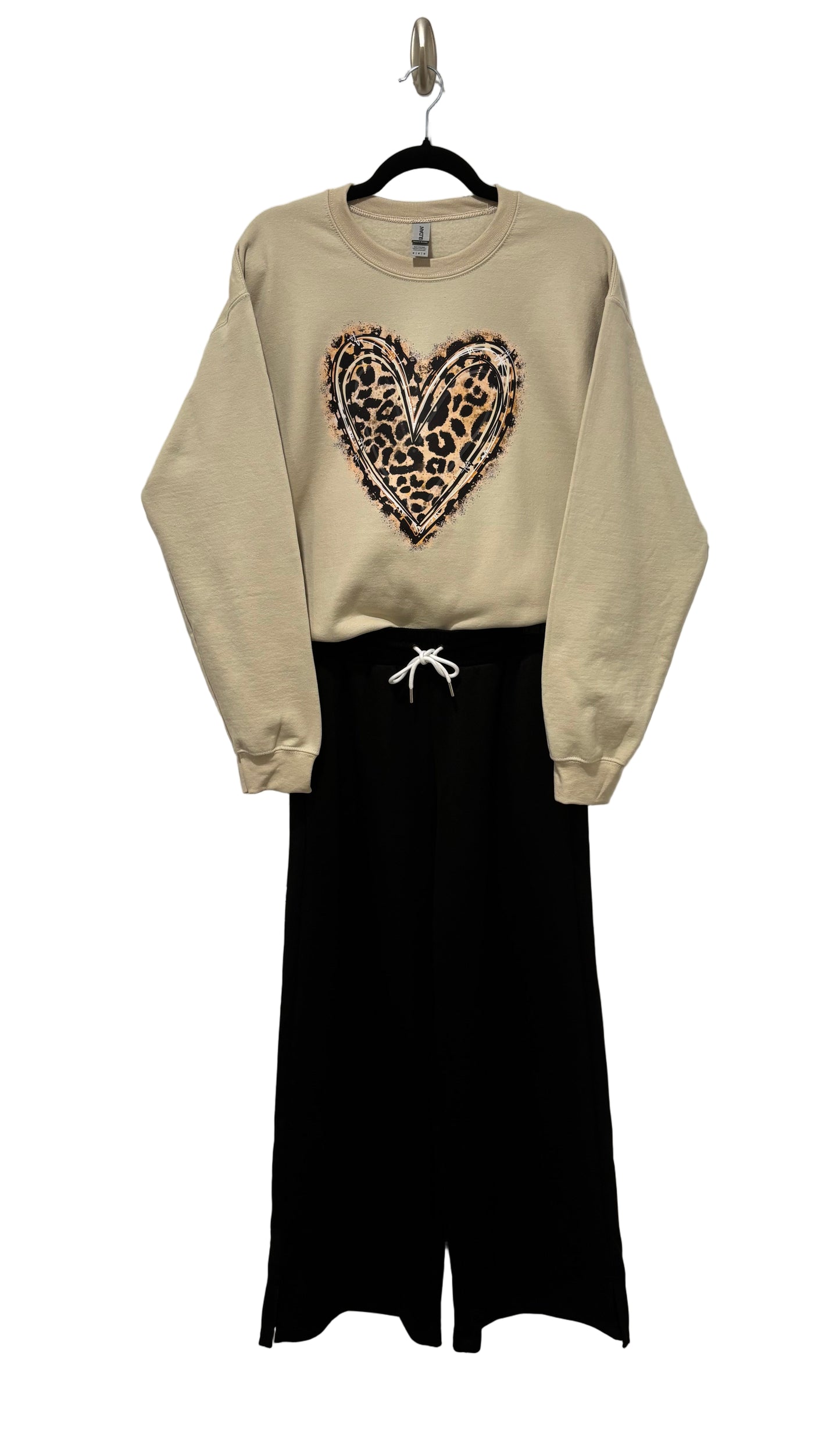 Leopard Heart Sweatshirt